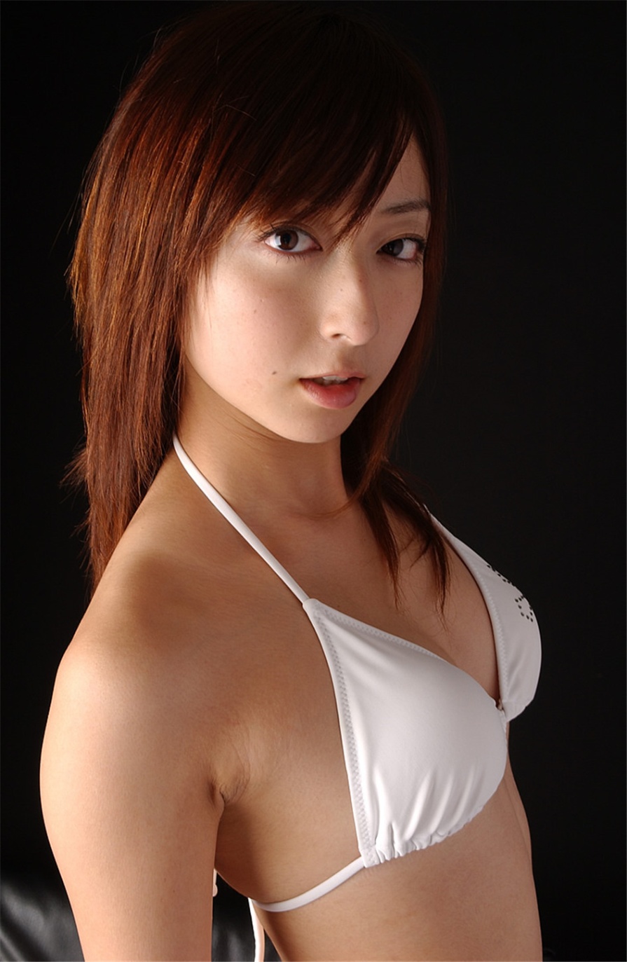 日本美女服部美貴性感比基尼写真(第18页)