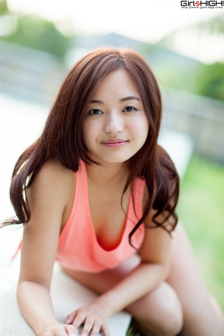 日本美女山中真由美性感美乳真空诱惑私拍(第21页)