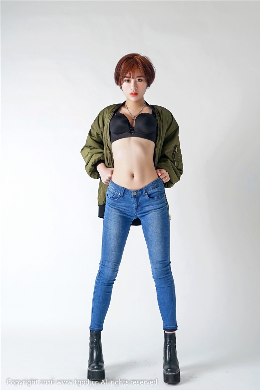 纹身美女赵亚男室内性感内衣写真(第42页)