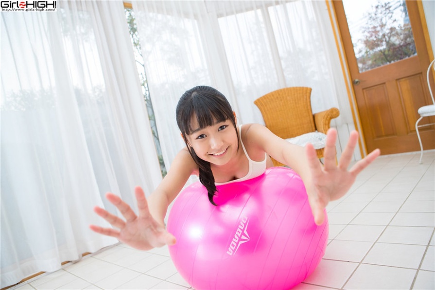 日本美女萝莉西野花恋死库水泳衣写真(第9页)