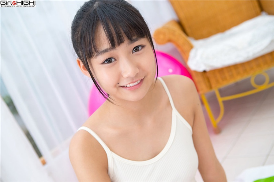 日本美女萝莉西野花恋死库水泳衣写真(第12页)