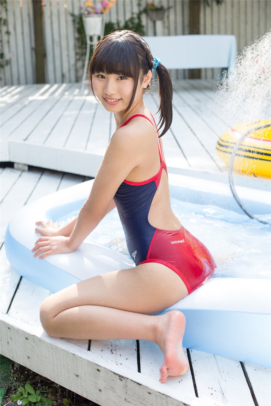 日本可爱美女宮丸くるみ性感泳衣写真(第7页)