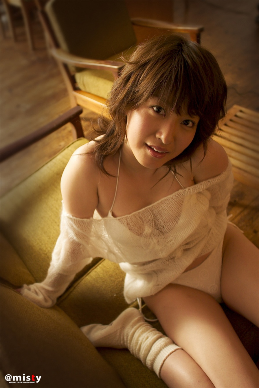 日本清纯美女小谷津藍子性感内衣写真(第44页)