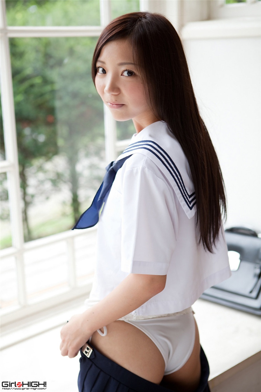 日本学生妹室内性感内衣写真(第10页)