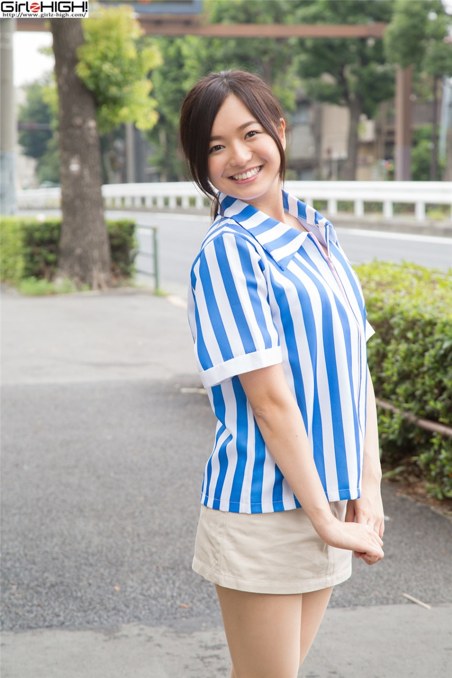 日本美女山中真由美迷人乳沟诱惑私拍(第39页)