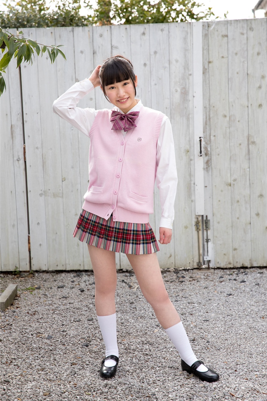 清纯学生妹葉月彩菜性感内衣写真(第27页)