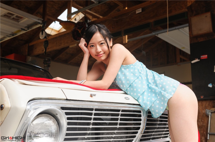 日本美女矢野目美有迷人乳沟诱惑写真(第38页)