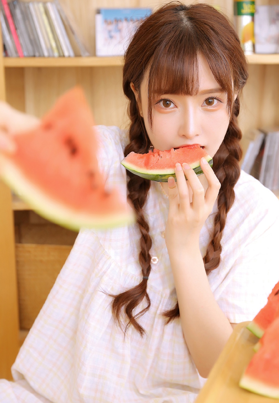 甜美女生居家生活照写真(第5页)