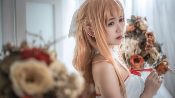 极品清秀美女cosplay刀剑神域亚丝娜写真(第6页)