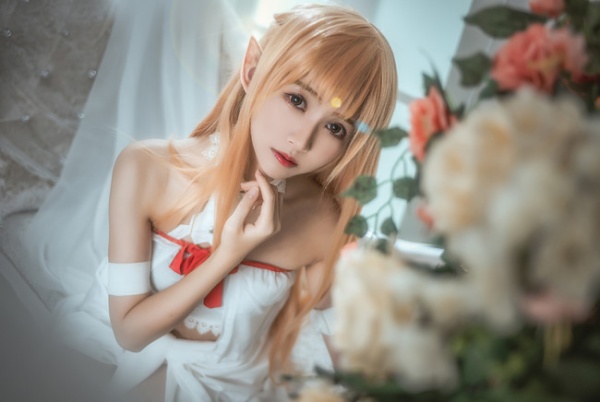极品清秀美女cosplay刀剑神域亚丝娜写真(第7页)