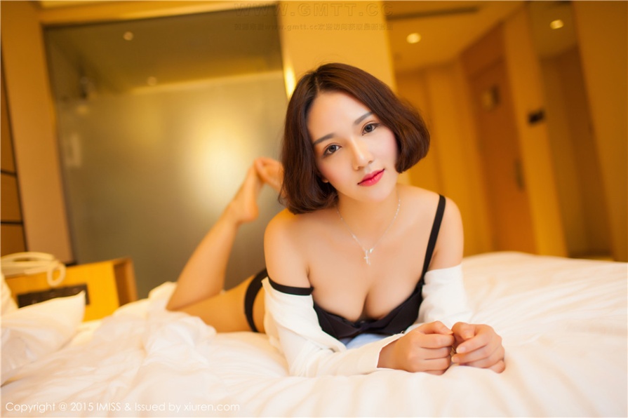 情趣睡衣美女艾诗iccey浴室粉嫩翘臀诱惑写真(第29页)