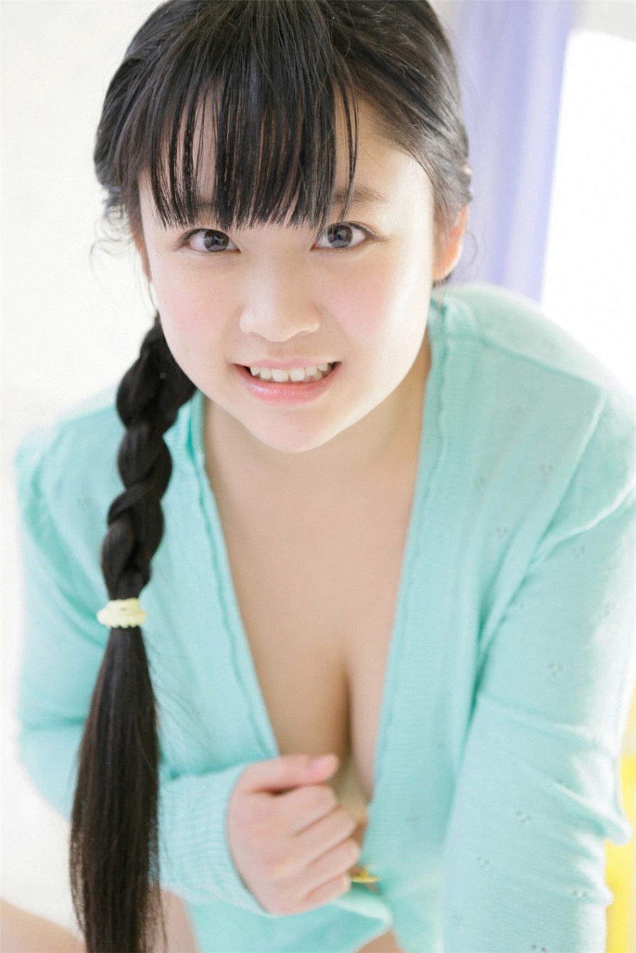 日本巨乳萝莉美女ゆうみ户外比基尼诱惑写真(第49页)