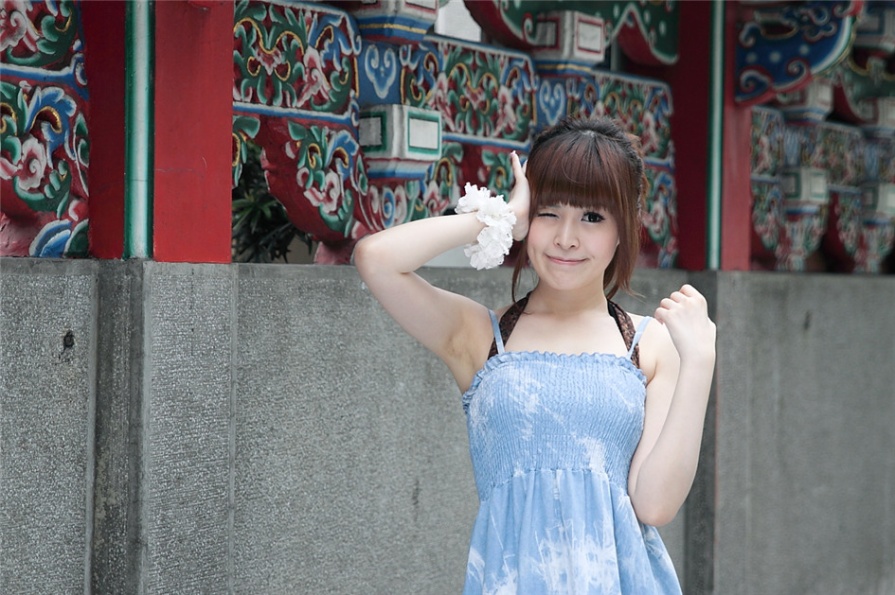 台湾清纯美女白白时尚街拍图片(第38页)