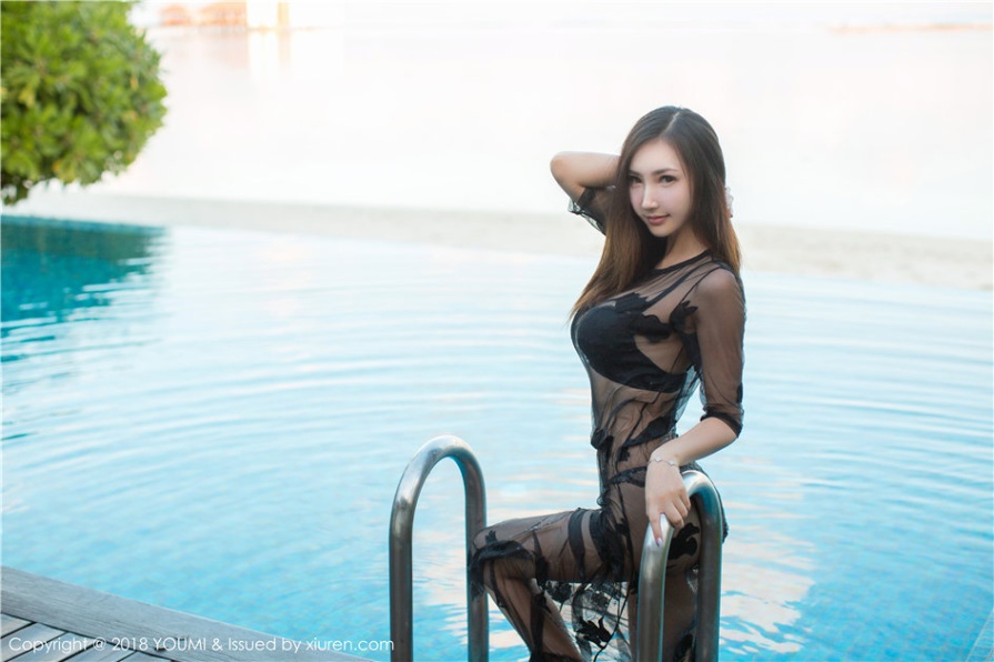 极品翘臀美女Yumi-尤美海边比基尼写真(第32页)
