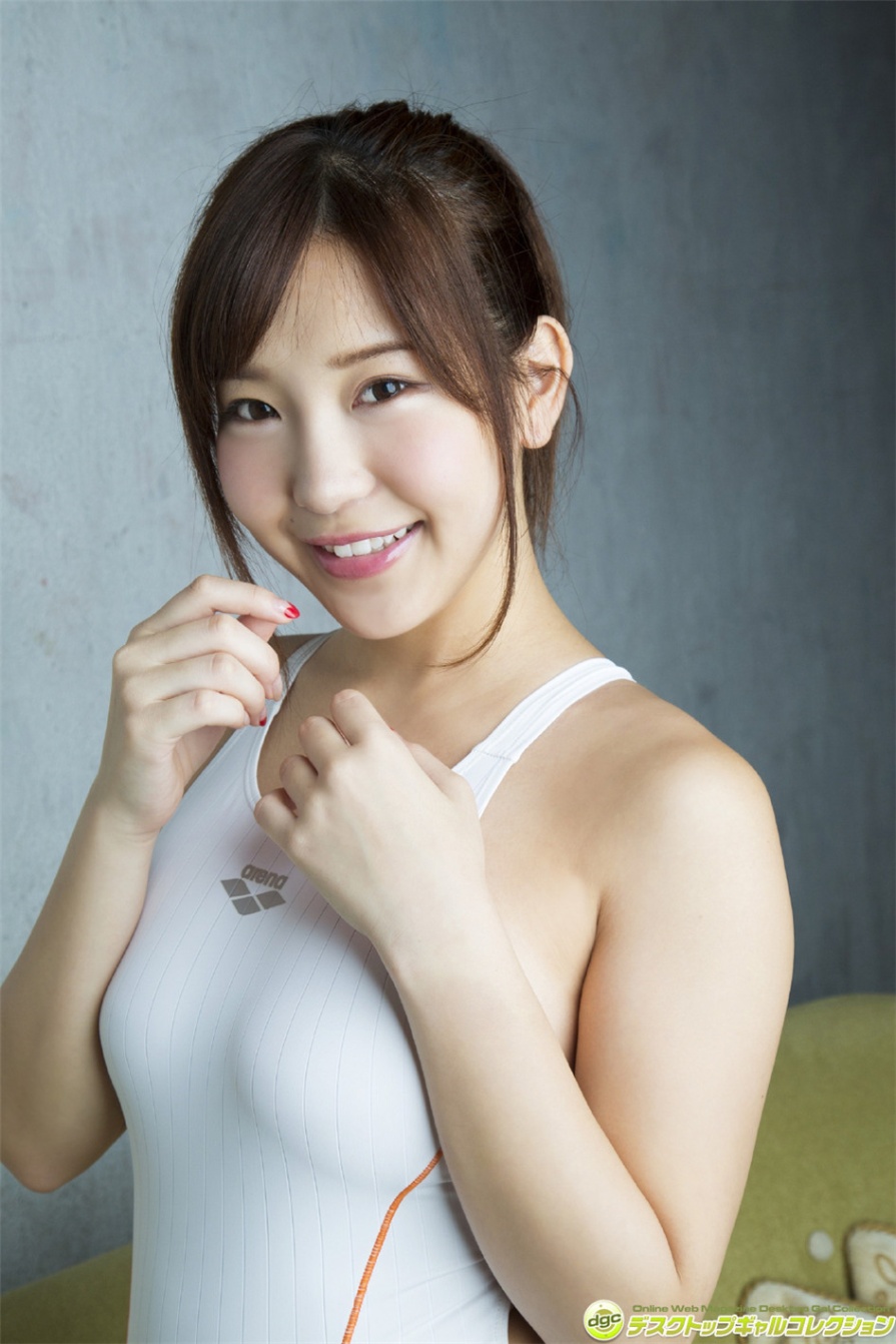 日本棒球制服美女石原佑里子室内比基尼巨乳诱惑写真(第9页)