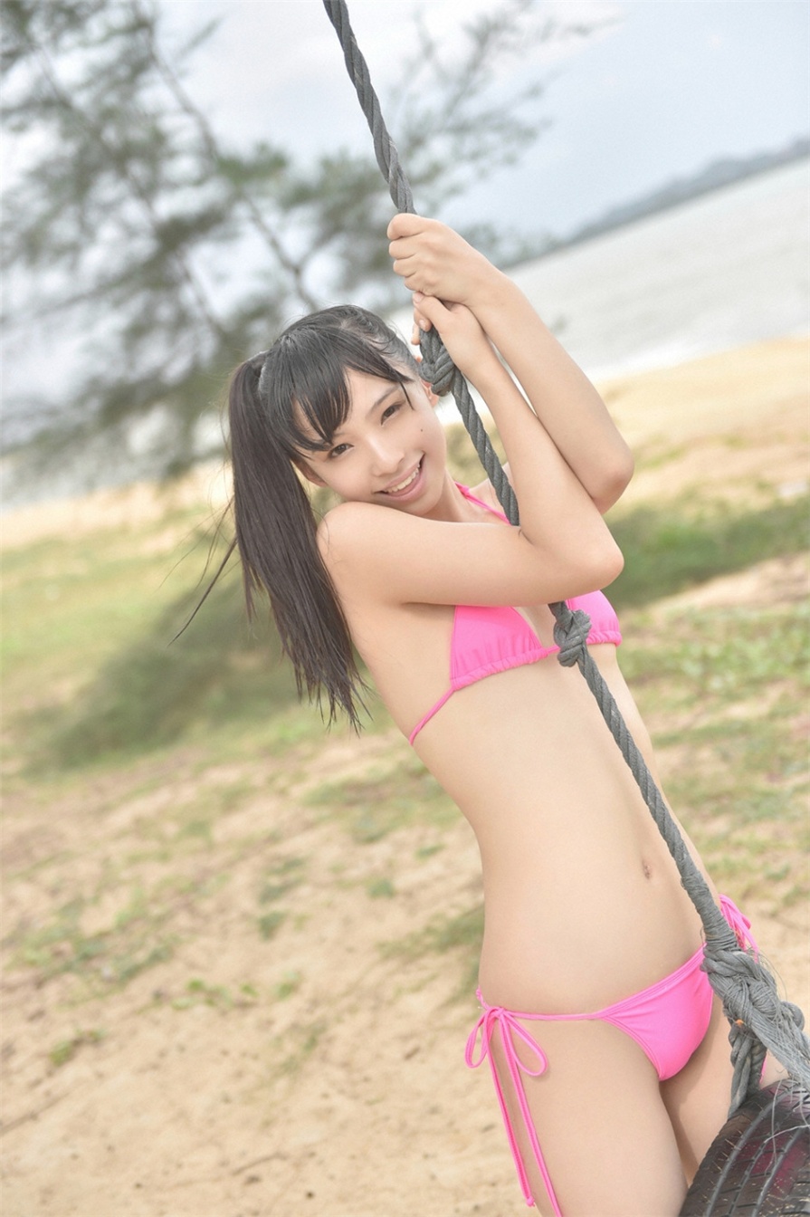 清纯美少女鶴巻星奈比基尼湿身诱惑写真(第31页)