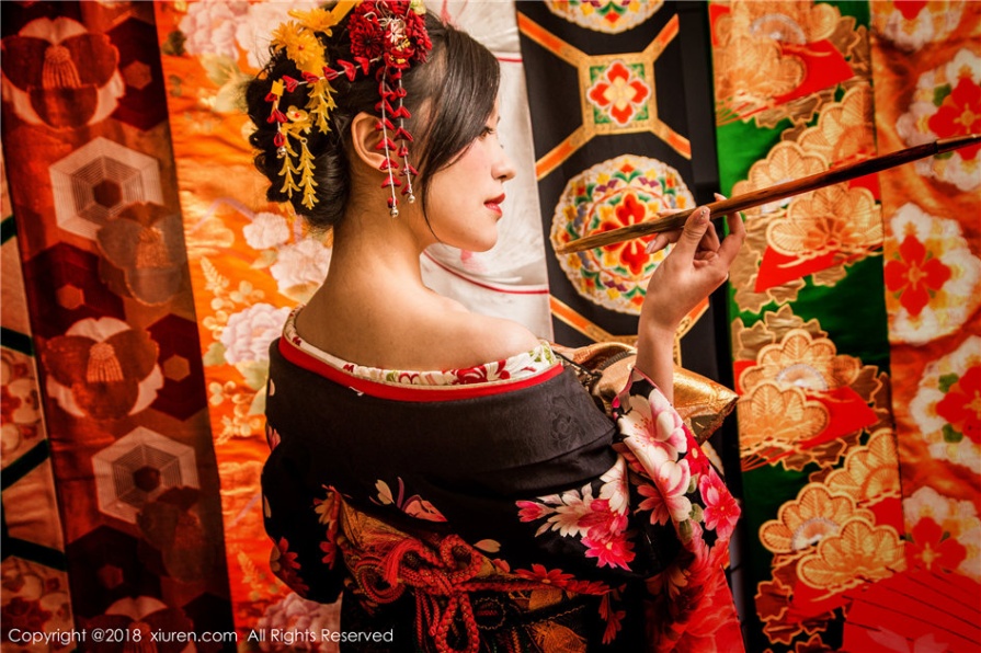 清纯美女许诺Sabrina日本和服街拍照片(第30页)