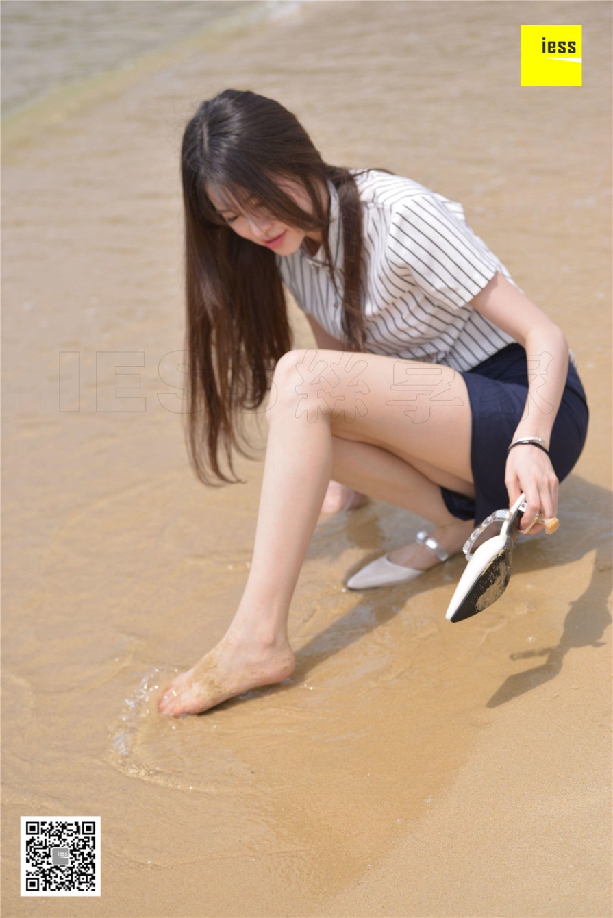 清纯美女秘书佳佳海边性感玉足写真(第25页)