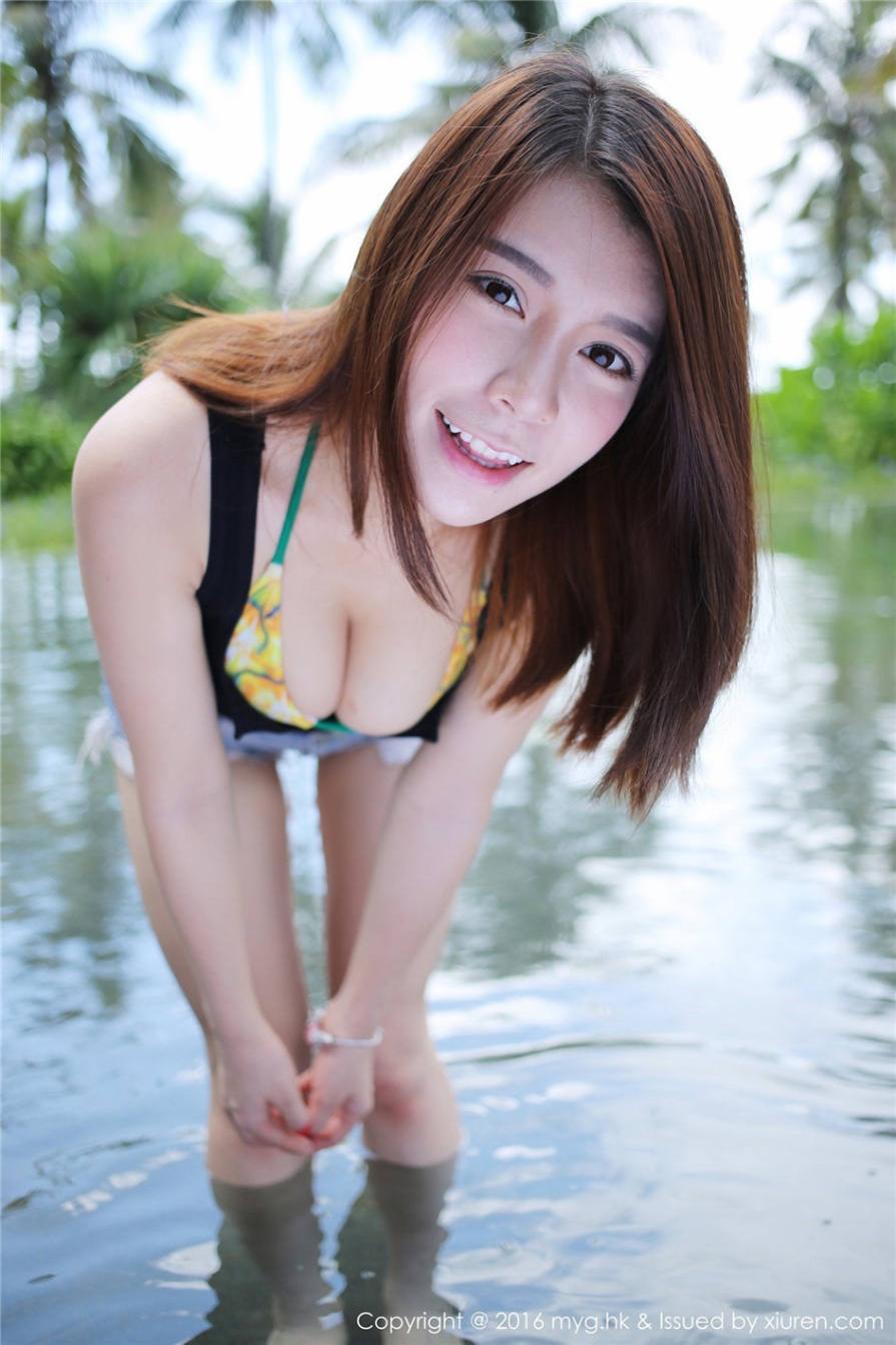极品美女嘉宝贝儿户外比基尼巨乳诱惑写真图片(第40页)