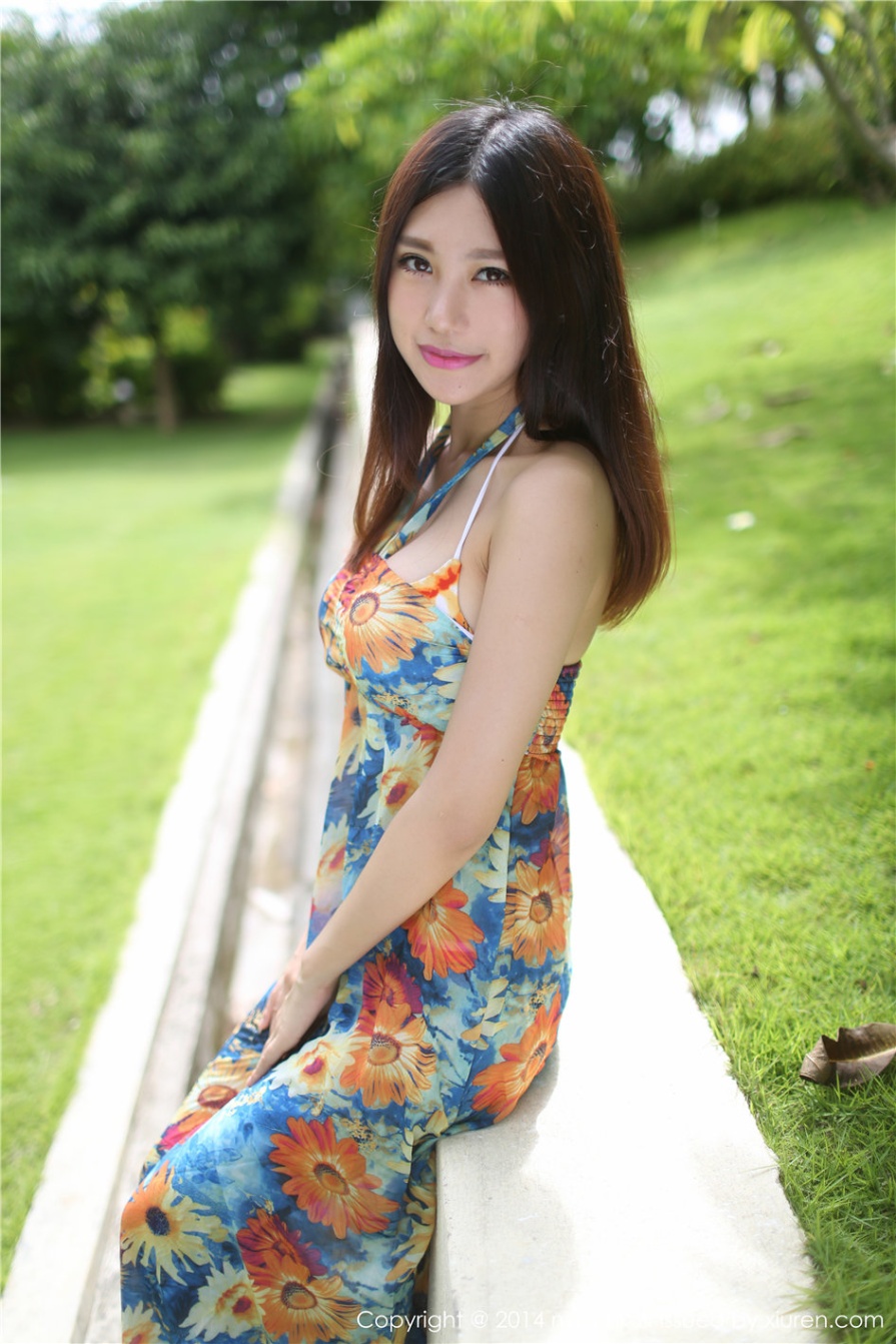 可爱美女绮里嘉ula户外比基尼巨乳诱人写真图片(第35页)