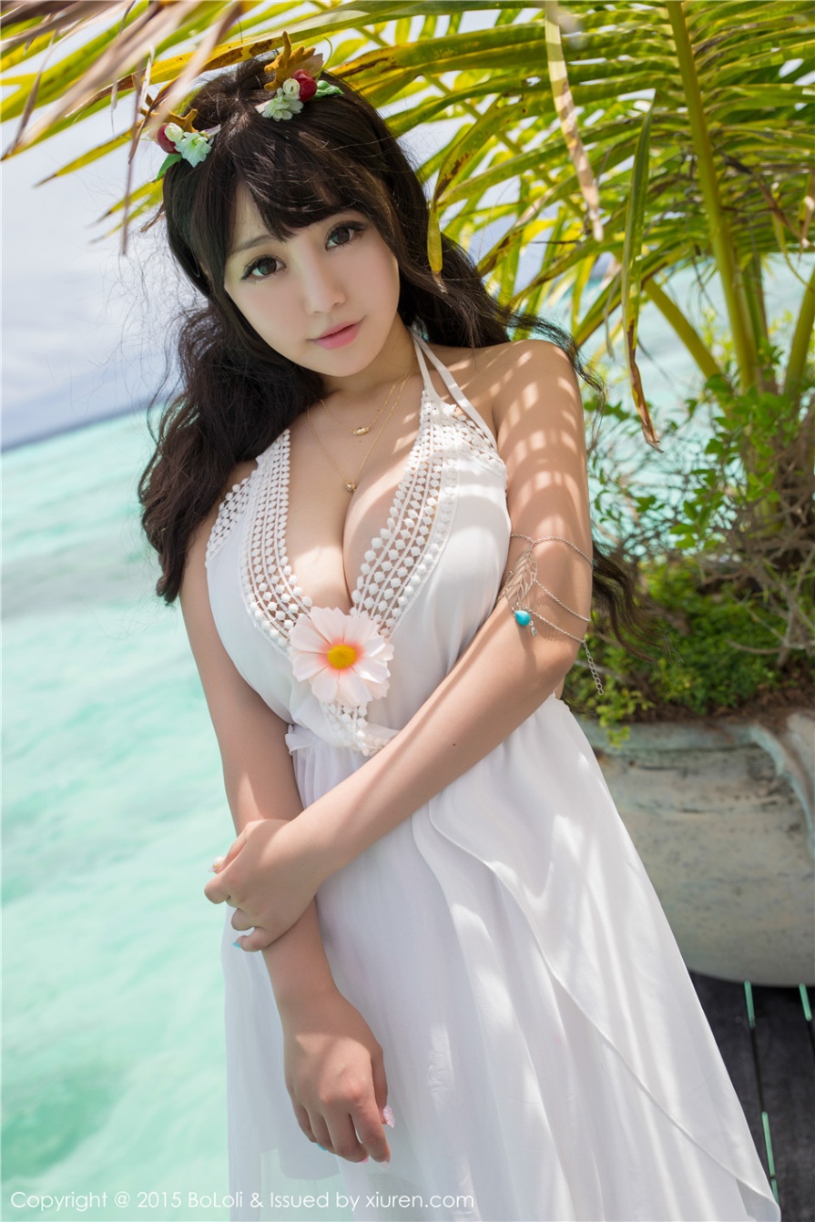 可爱美女Barbie可儿户外比基尼巨乳诱惑写真(第17页)