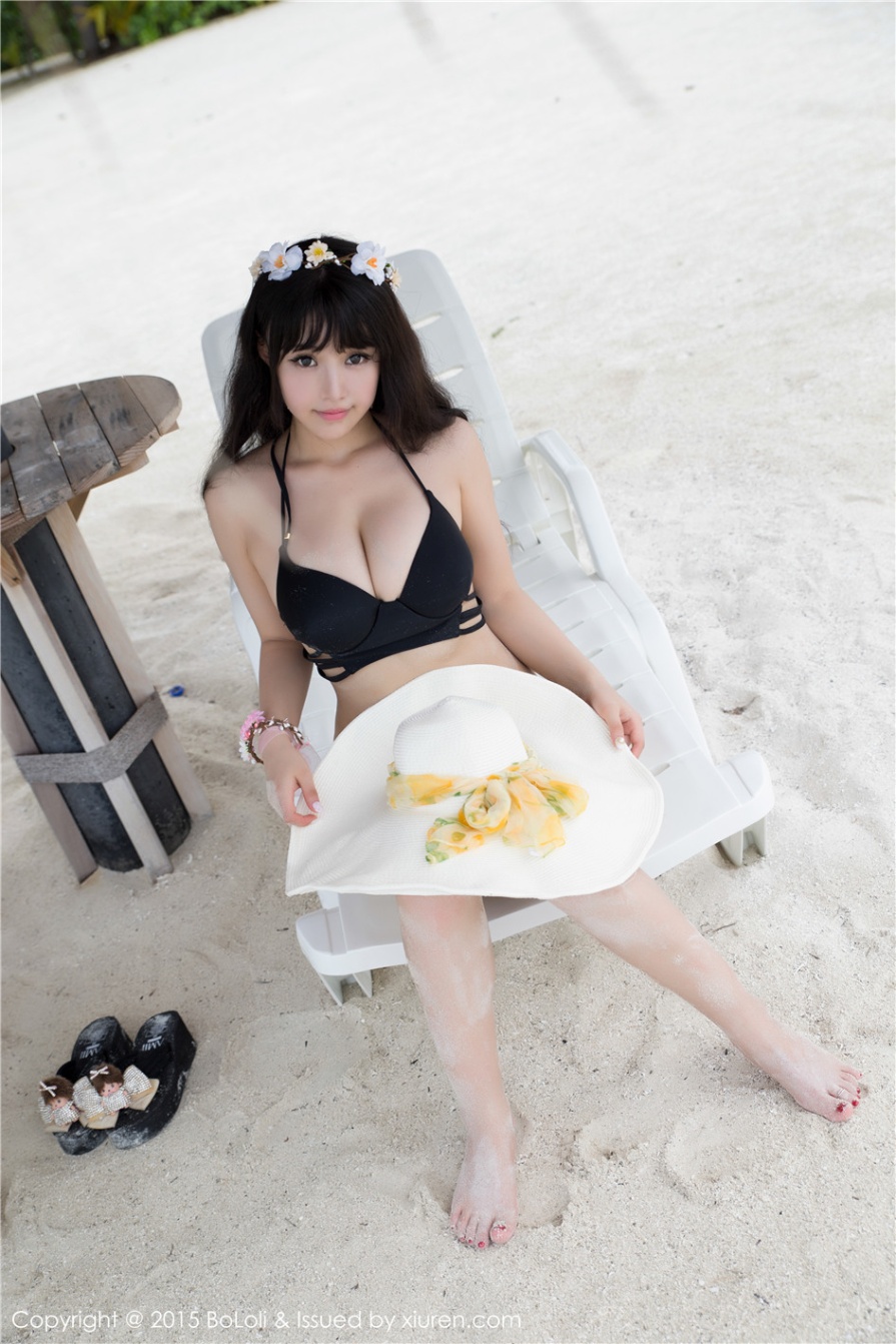 可爱美女Barbie可儿户外比基尼巨乳诱惑写真(第30页)