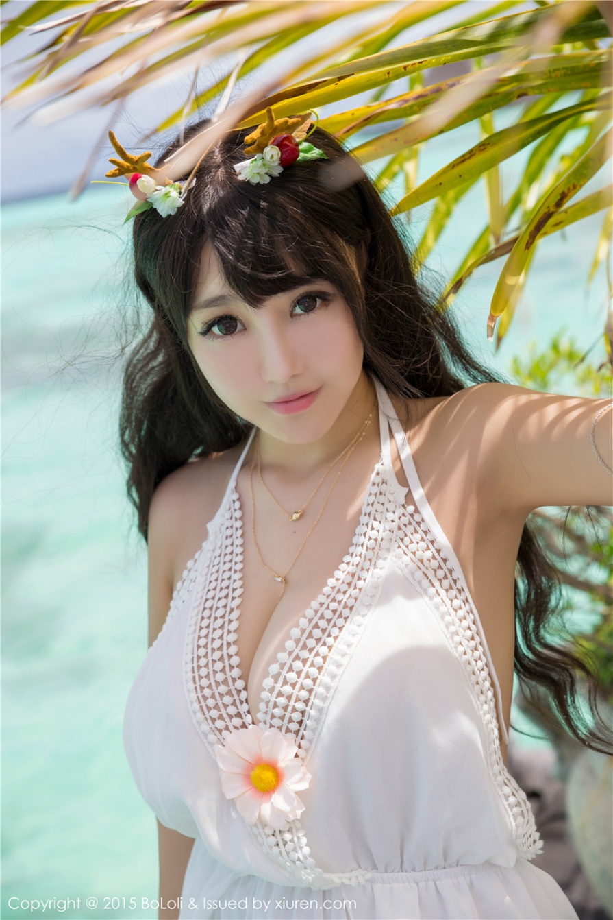 可爱美女Barbie可儿户外比基尼巨乳诱惑写真(第35页)