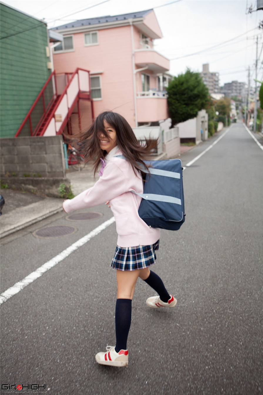 日本学生妹西浜ふうか教室内性感内衣写真(第6页)