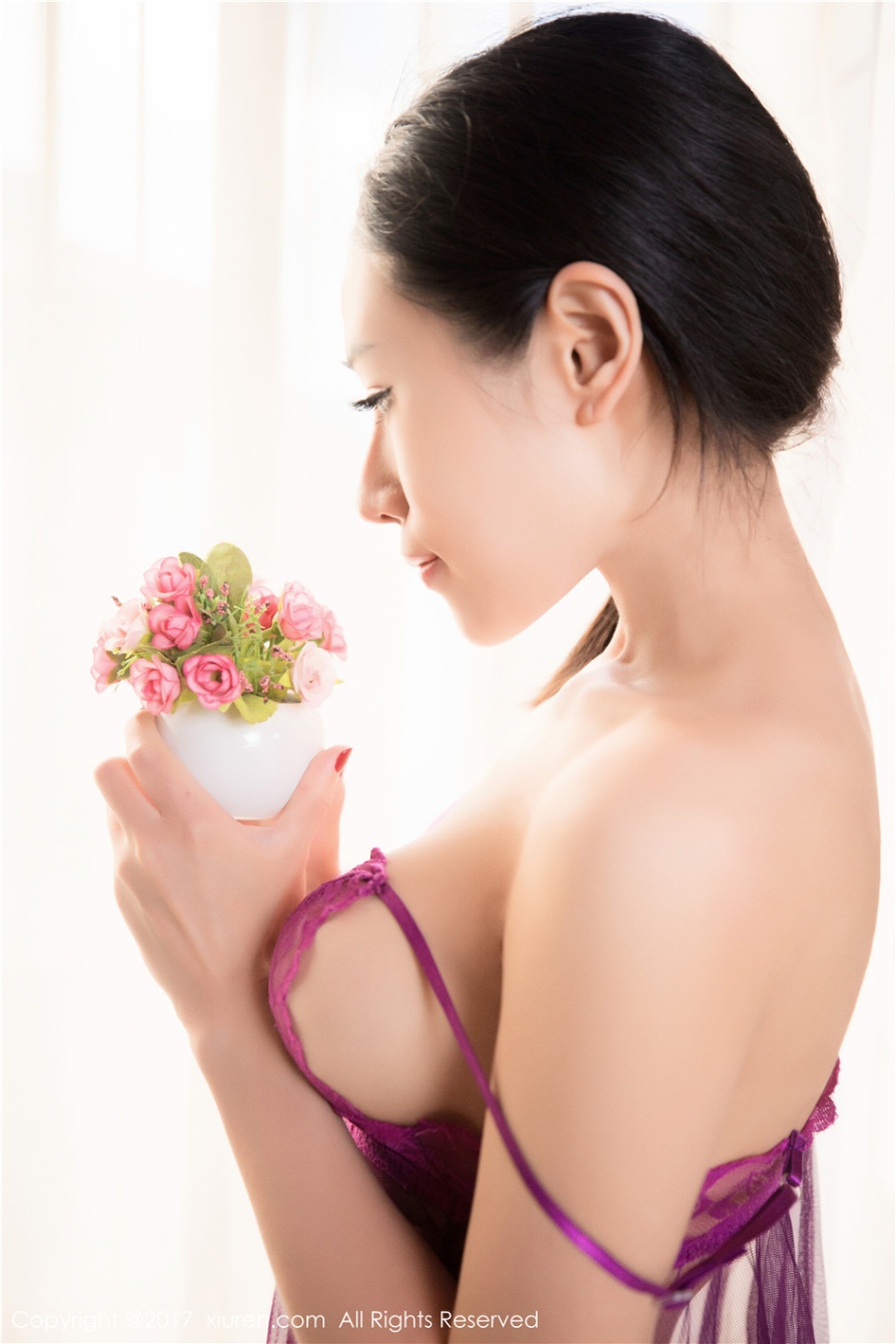 气质美女模特馨怡情趣睡衣美乳写真(第33页)
