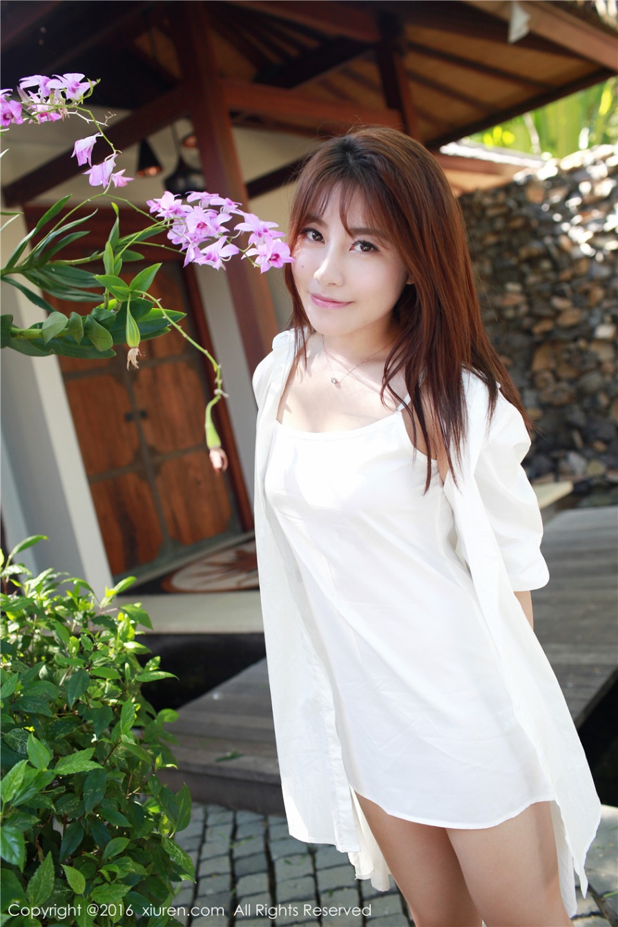 甜美女生许诺Sabrina户外清纯写真照(第38页)