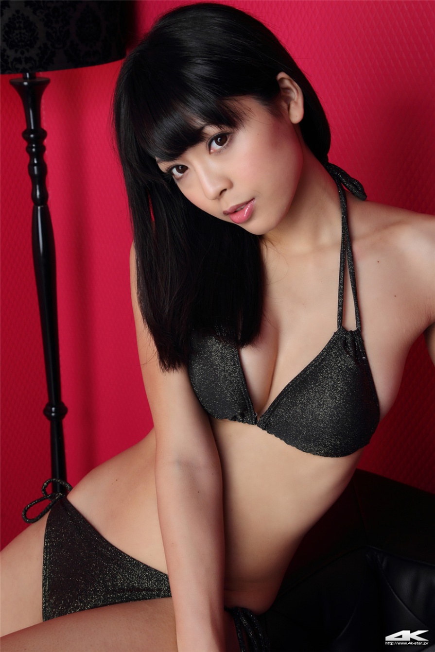 日本骨感美女室内比基尼写真照(第23页)