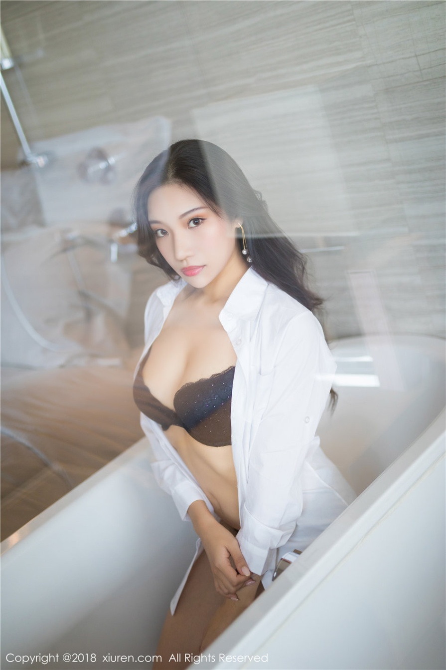 爆乳美女小狐狸Sica浴室情趣女仆装写真照片(第13页)