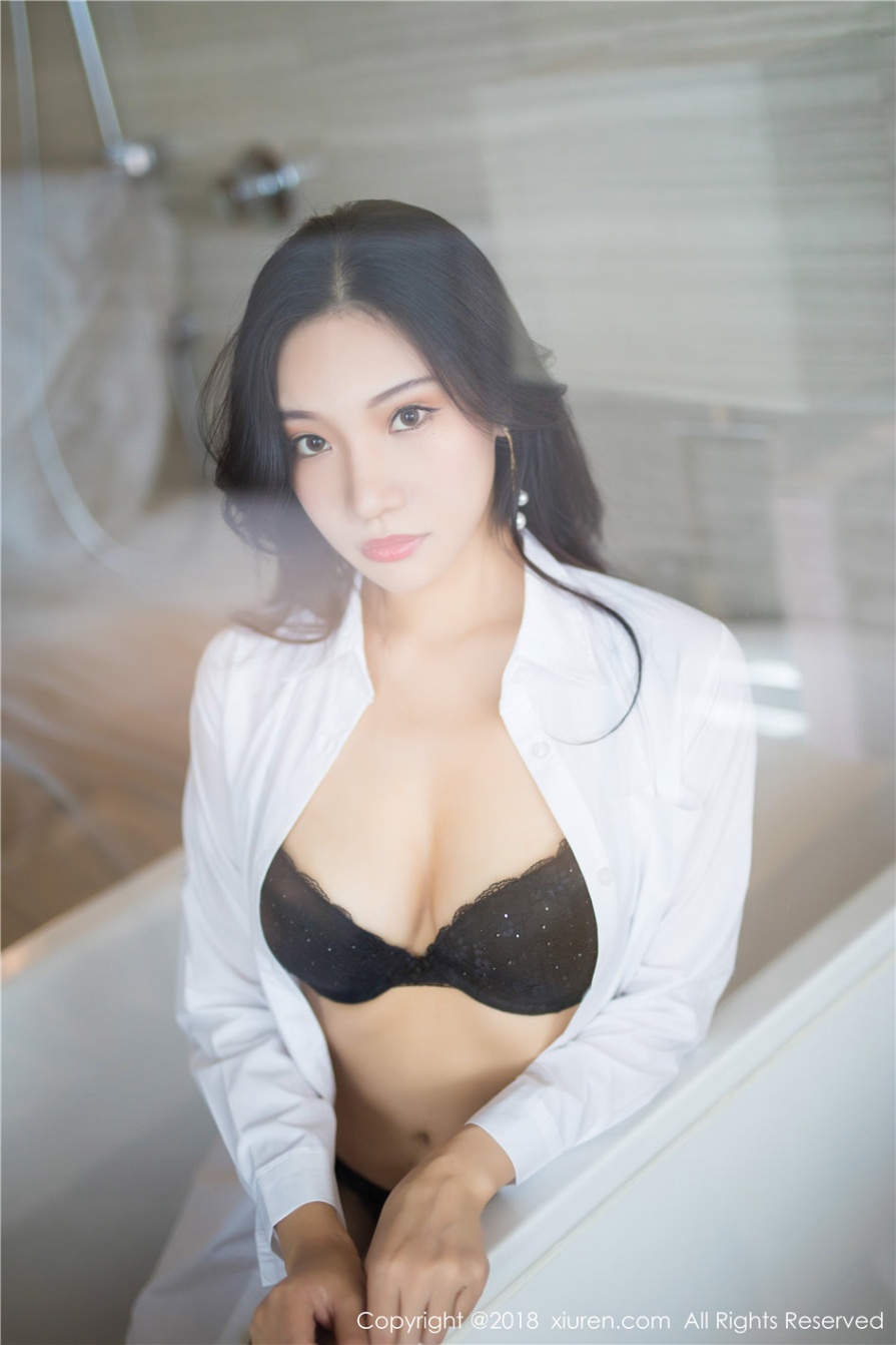 爆乳美女小狐狸Sica浴室情趣女仆装写真照片(第14页)