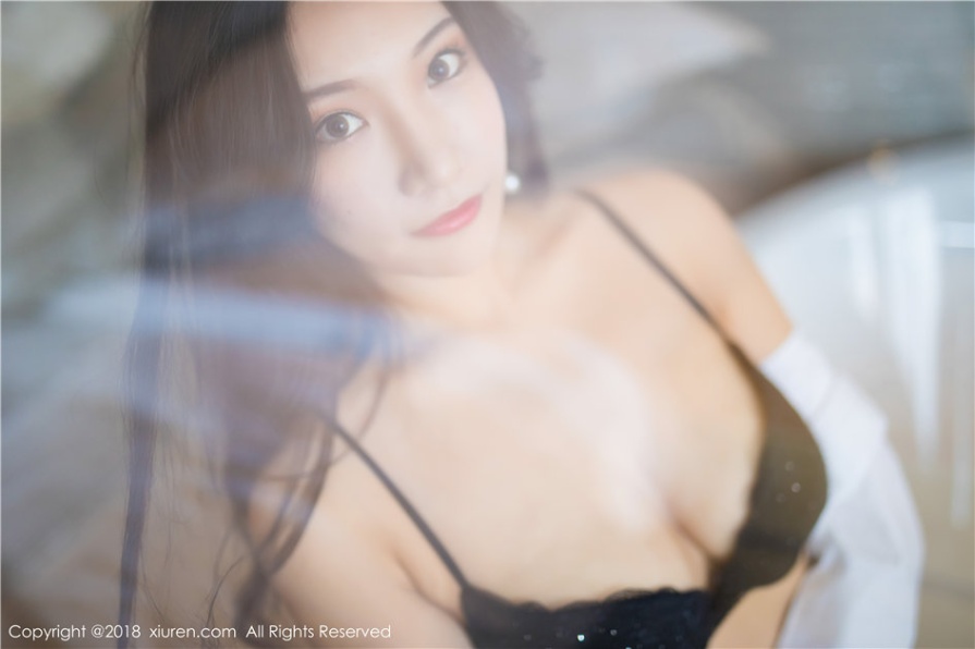 爆乳美女小狐狸Sica浴室情趣女仆装写真照片(第37页)