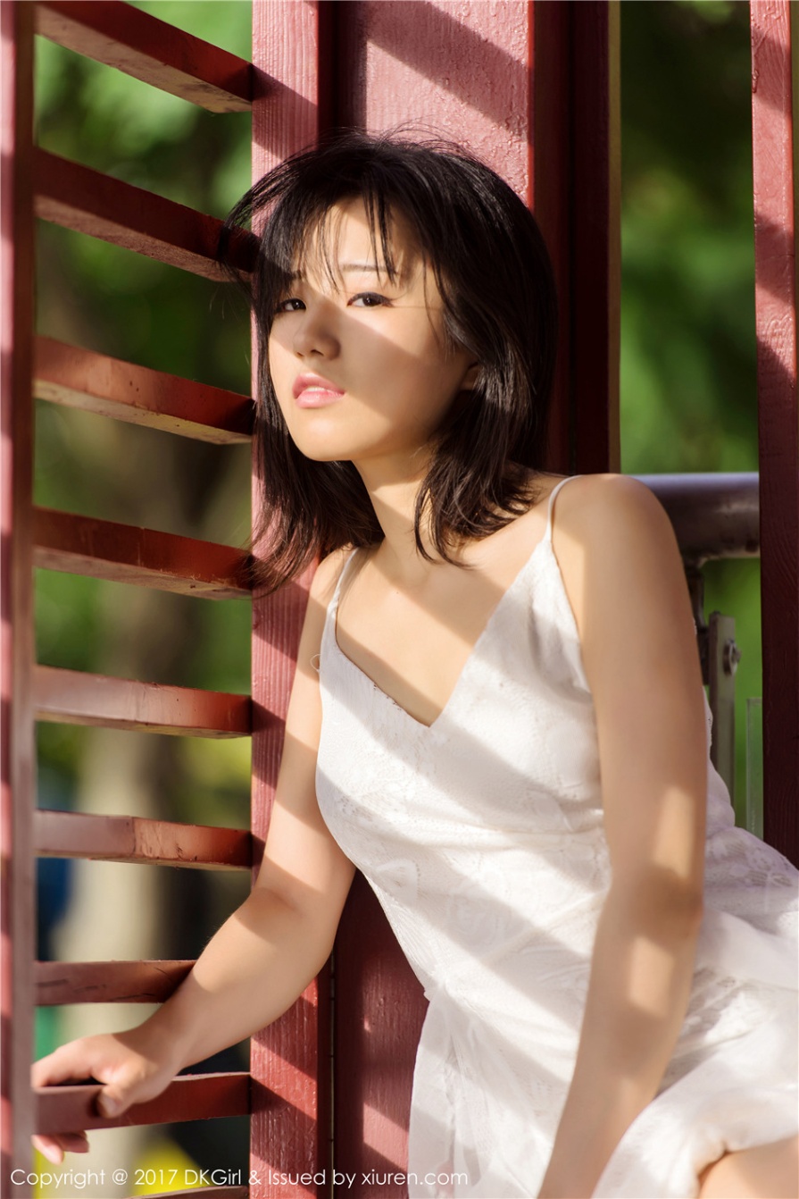 清纯美女仓井优香户外高叉深V礼服写真照片(第52页)