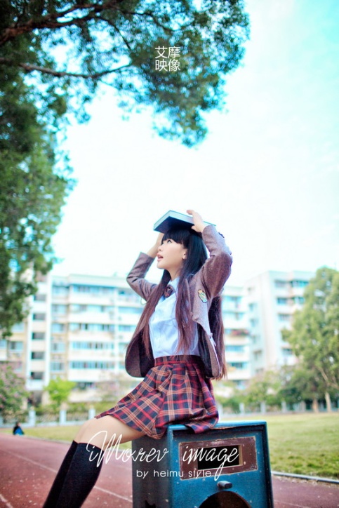 JK制服美女校园生活写真照(第7页)