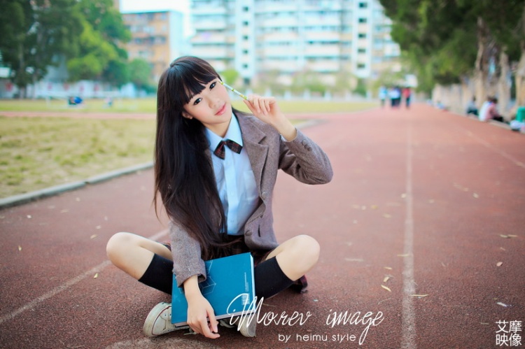 JK制服美女校园生活写真照(第10页)