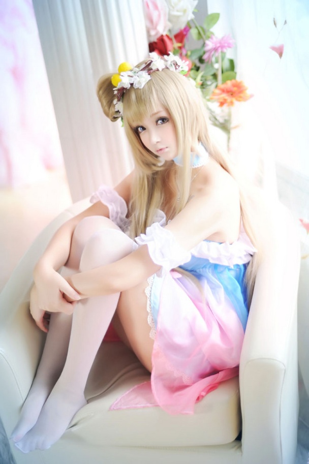 童颜萝莉美女低胸连衣裙写真照片(第9页)