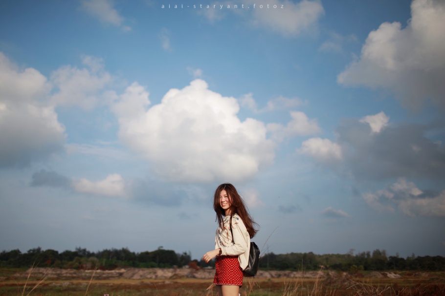 阳光美女户外清纯唯美写真照片(第14页)