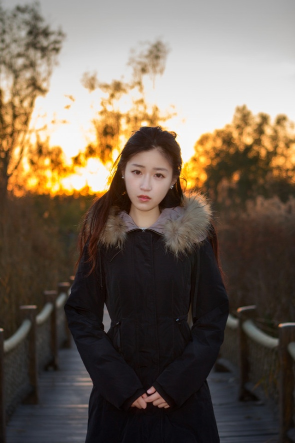 清纯美女秋天唯美黄昏下的图片(第19页)