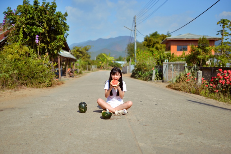 可爱美女水果之恋写真照片(第10页)