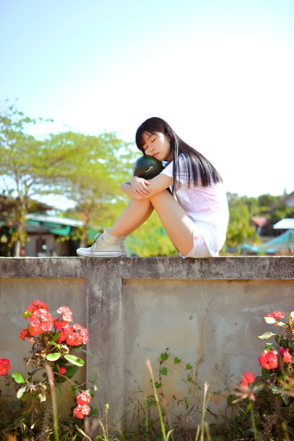 可爱美女水果之恋写真照片(第26页)