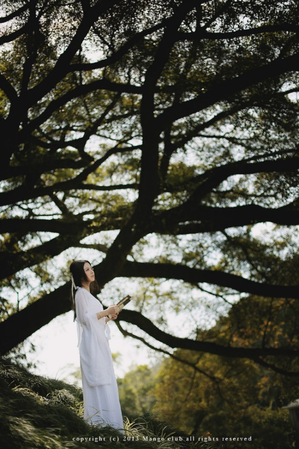 古装清纯美女桃花园唯美写真照片(第11页)