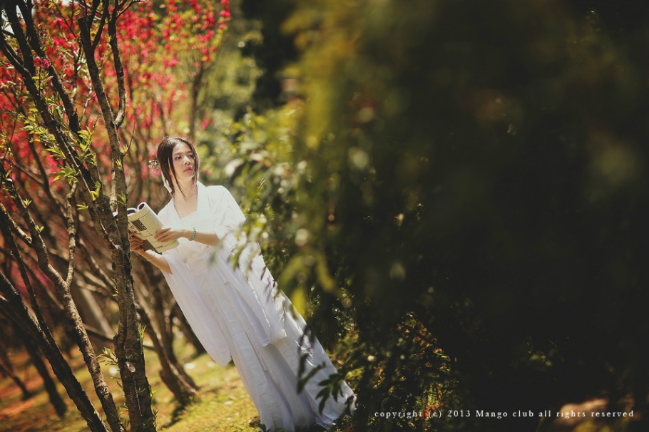 古装清纯美女桃花园唯美写真照片(第13页)