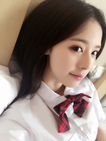 00后校花美女程熙媛清纯生活照自拍(第22页)