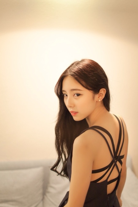 00后校花美女程熙媛清纯生活照自拍(第33页)