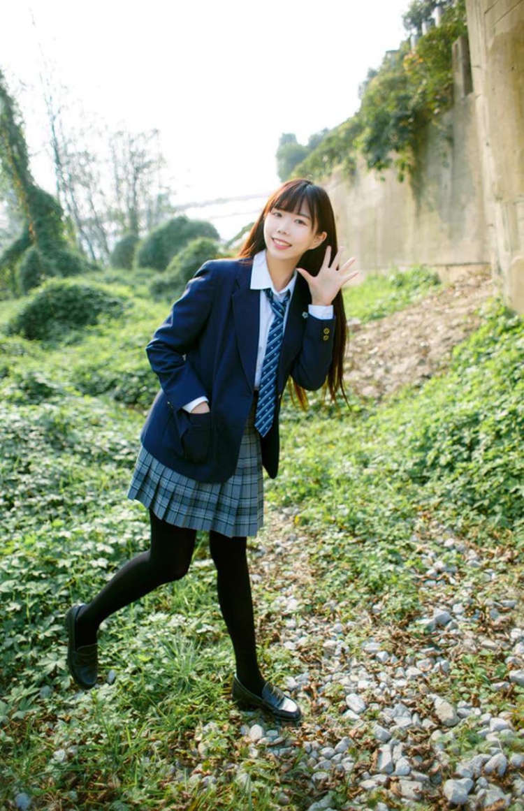日本二次元JK制服少女户外写真图片(第5页)
