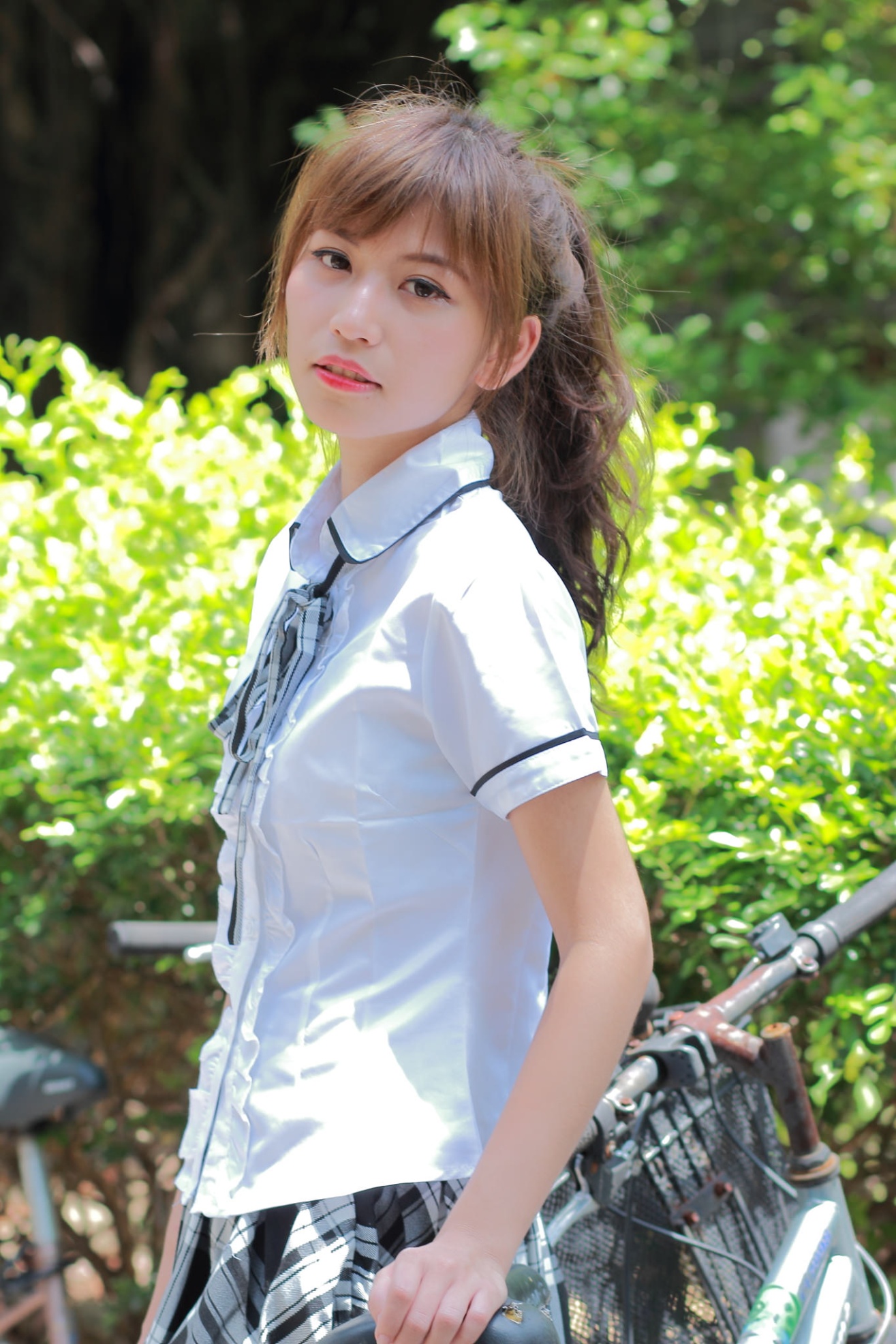 日本学生妹佟芳超短裙诱惑图片(第5页)