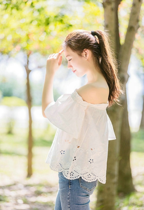 小清新美女低胸装翘臀诱惑写真图片(第8页)