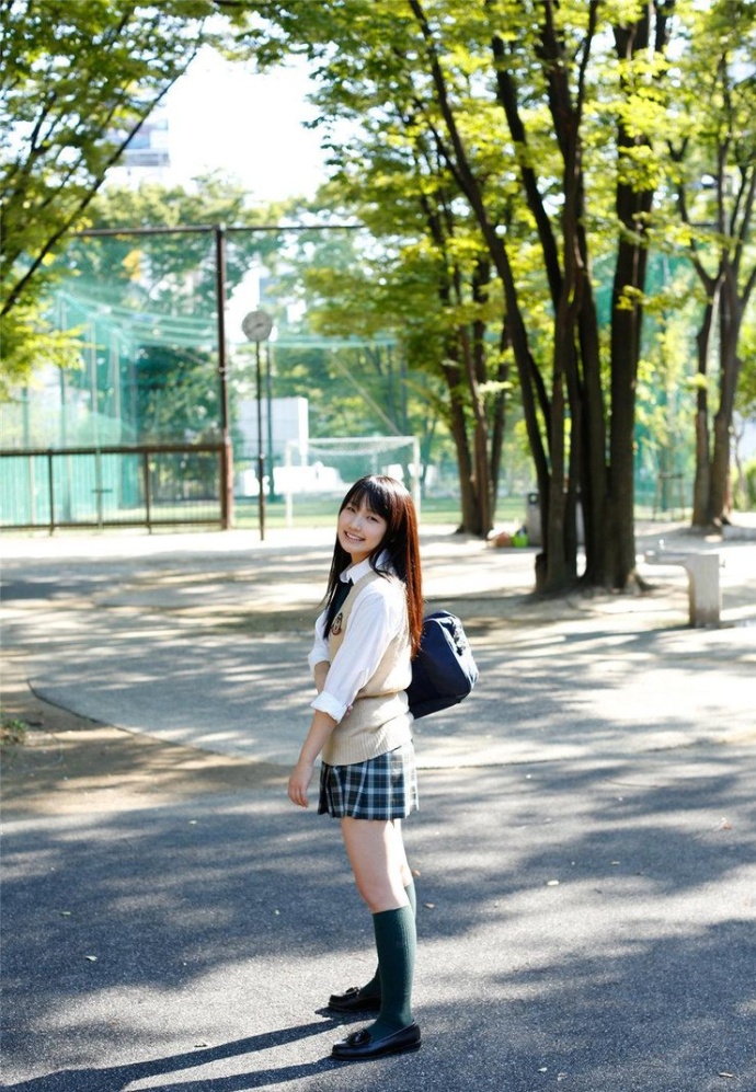 超短裙日本学生妹生活照写真图片(第8页)